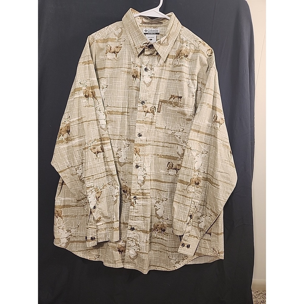 Columbia‎ River Lodge Shirt Mens L Tan Deer Woods Print Button Down Long Sleeve